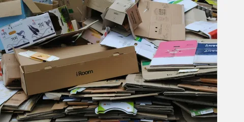 Clean and Sturdy Cardboard Boxes