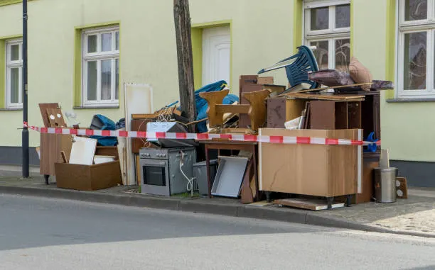 Seven Practical Methods That Make Hoarding Cleanup Easier

